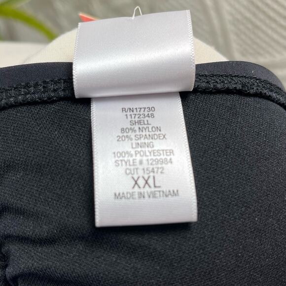 NWT Isaac Mizrahi for Target Black Basic Bikini Swimsuit Top Junior Girl's XXL - Picture 5 of 7